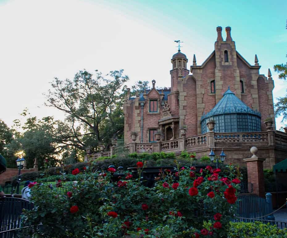 Disney World's Haunted Mansion Ride