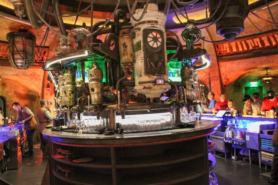 Adults Trying Out Oga's Cantina Star Wars Bar — Cost, Photos, Review