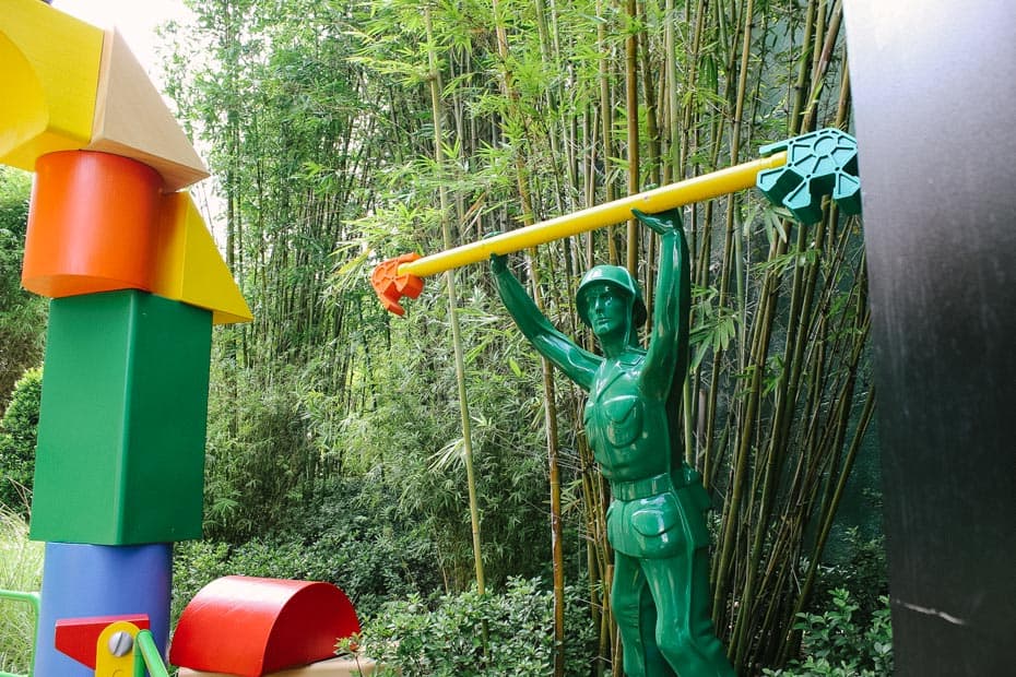 Green Army Men in Toy Story Land 