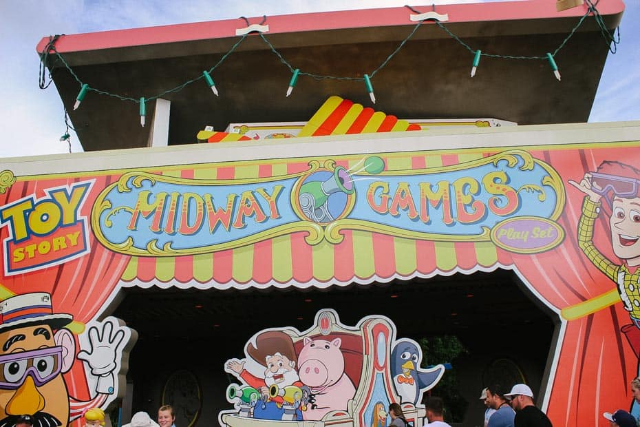 Toy Story Midway Games queue 