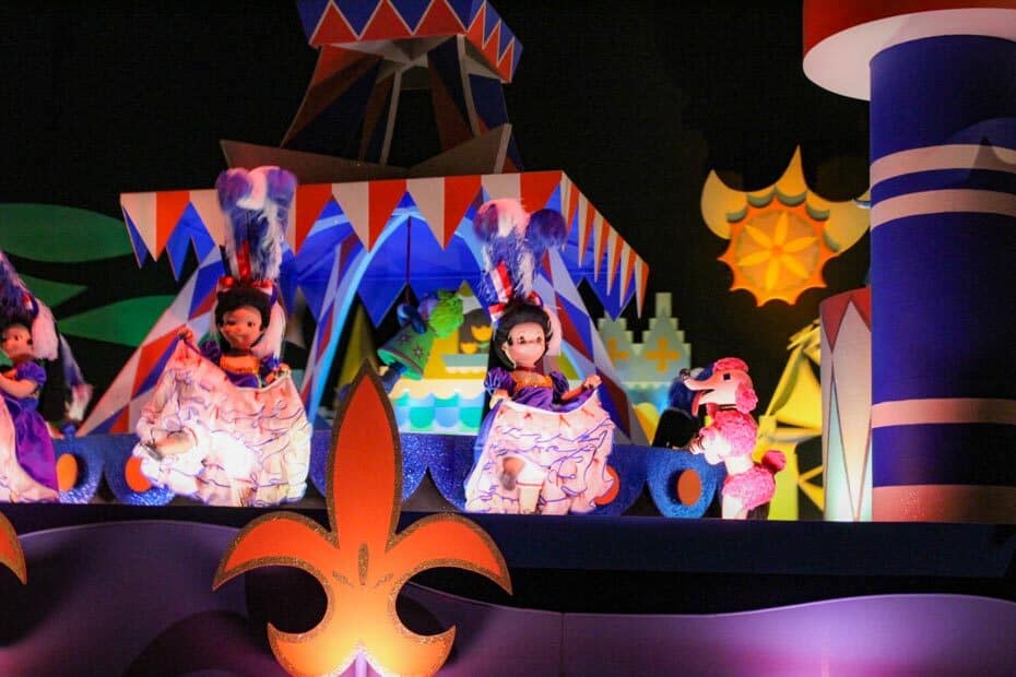 It S A Small World At Disney S Magic Kingdom Resorts Gal