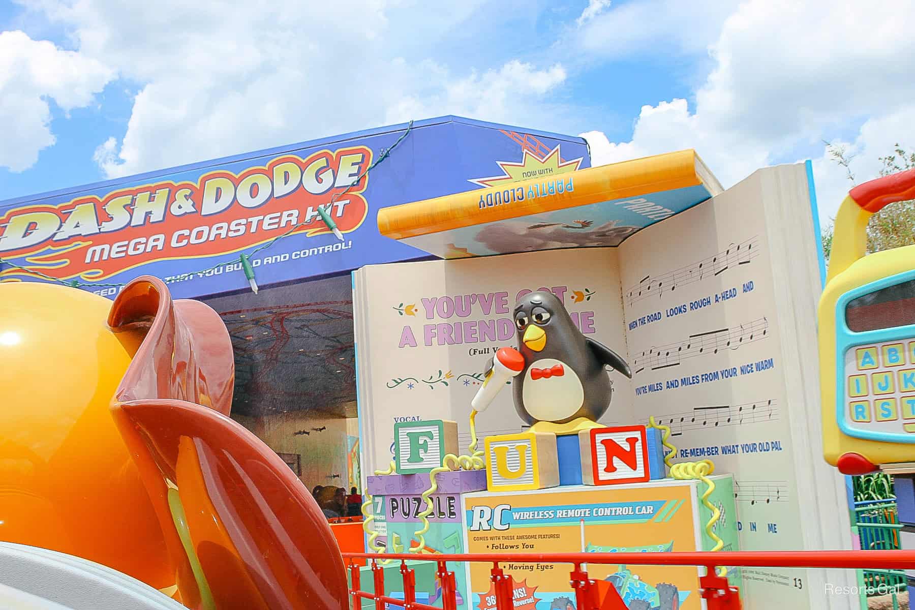Wheezy performing a rendition of 'You've Got a Friend in Me' on Slinky Dog Dash 