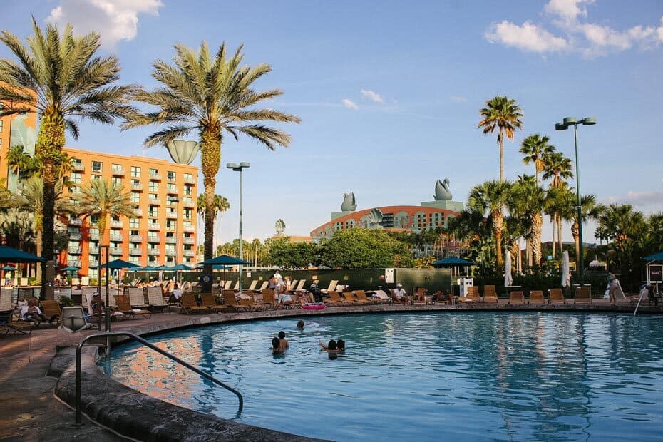 The Pools at Disney’s Swan and Dolphin Resort – Resorts Gal