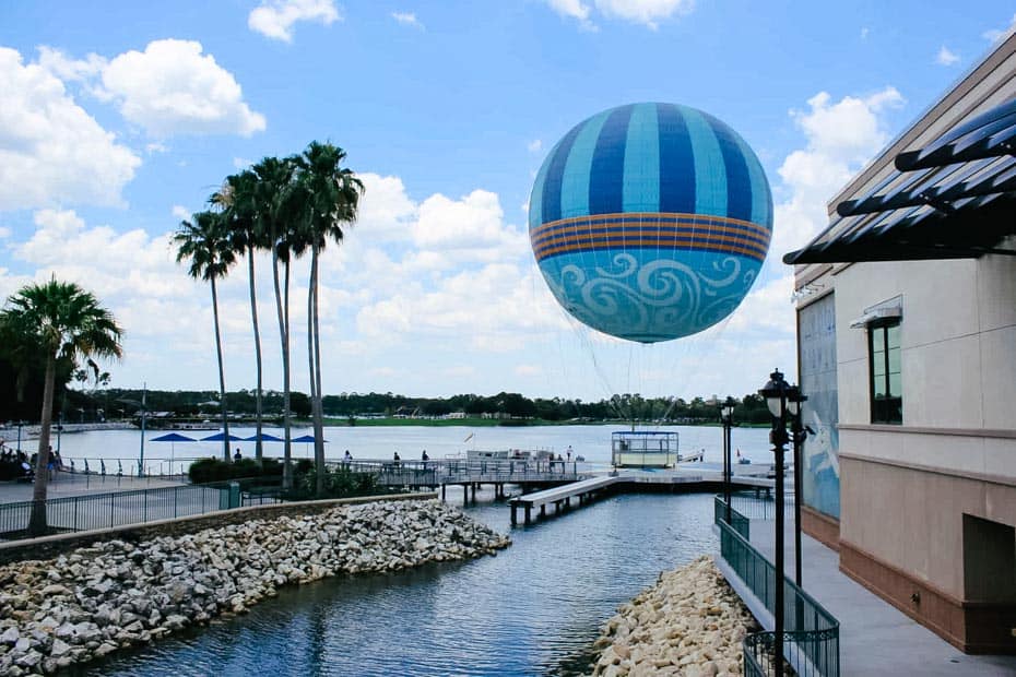 the tied down balloon near STK Orlando 