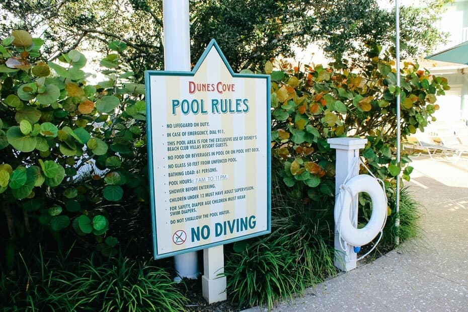 The Pools at Disney's Beach Club (and Yacht Club) - Resorts Gal