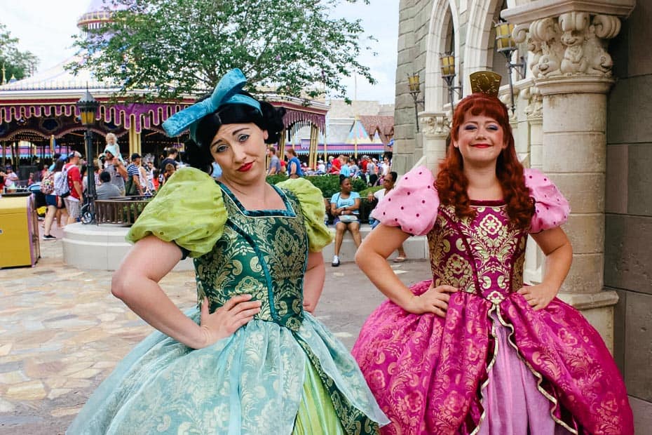 Meet Anastasia & Drizella at Disney World (Cinderella's Evil Stepsisters)