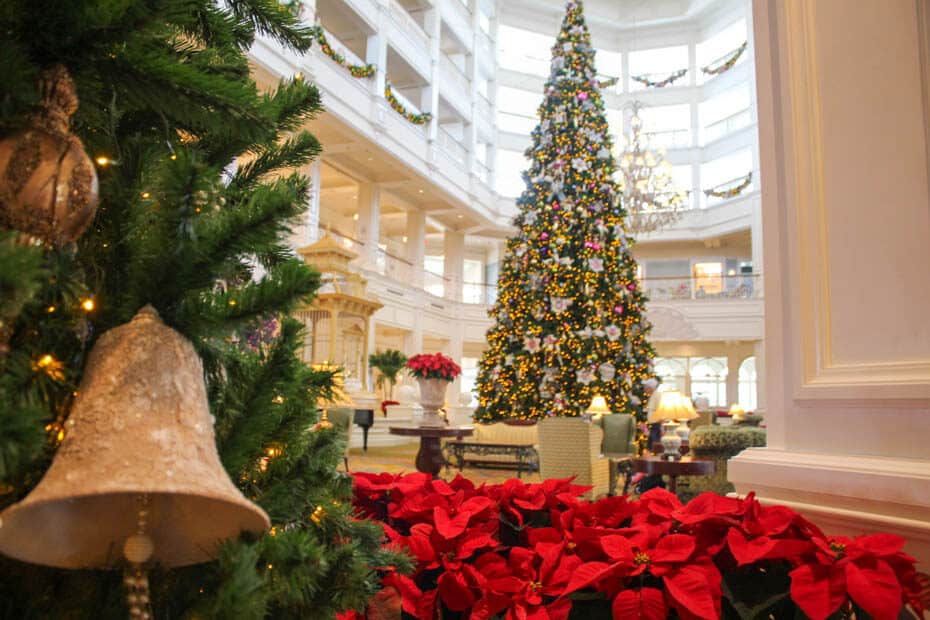 Disney’s Grand Floridian at Christmas – Resorts Gal