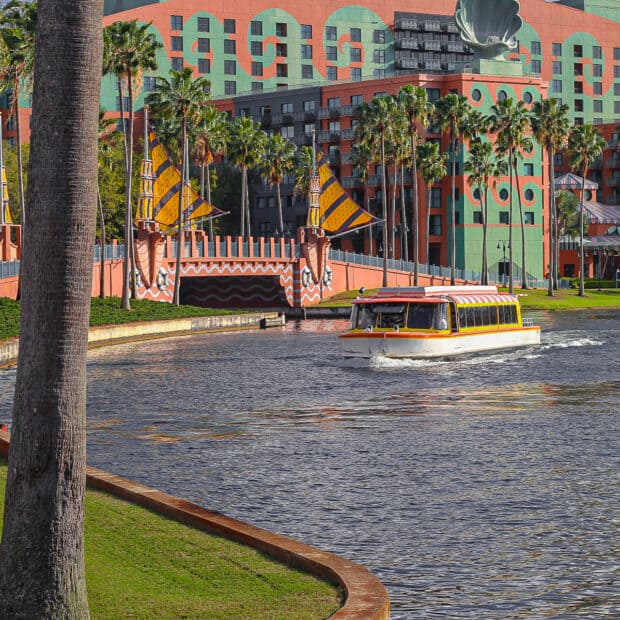 The Ultimate Guide to Resort Hopping at Disney World Resorts Gal