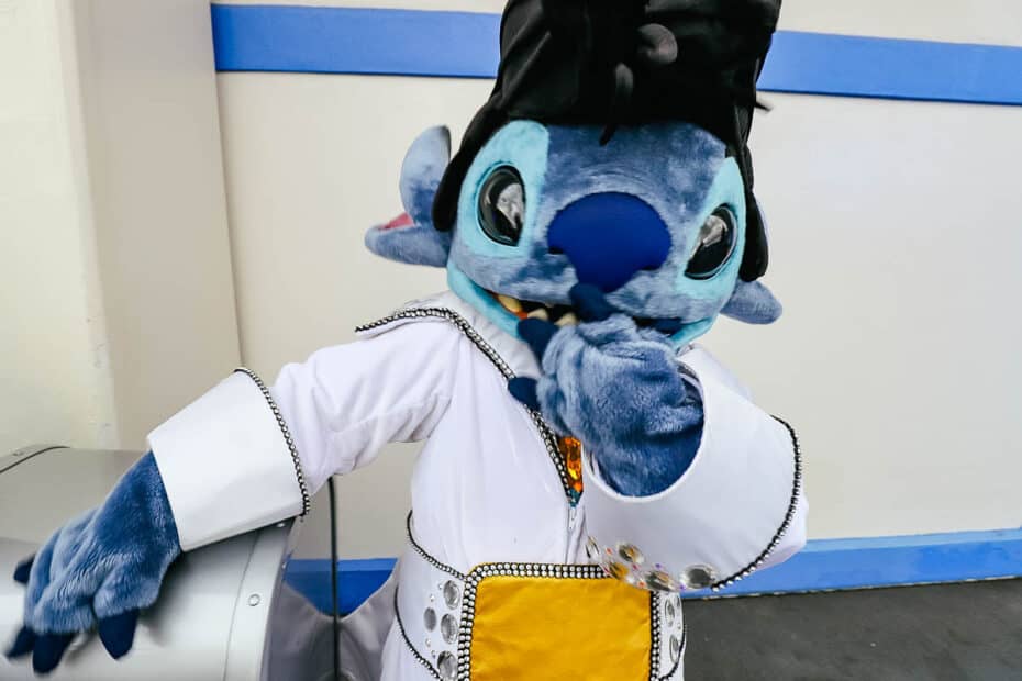 Meet Stitch at Disney World Resorts Gal