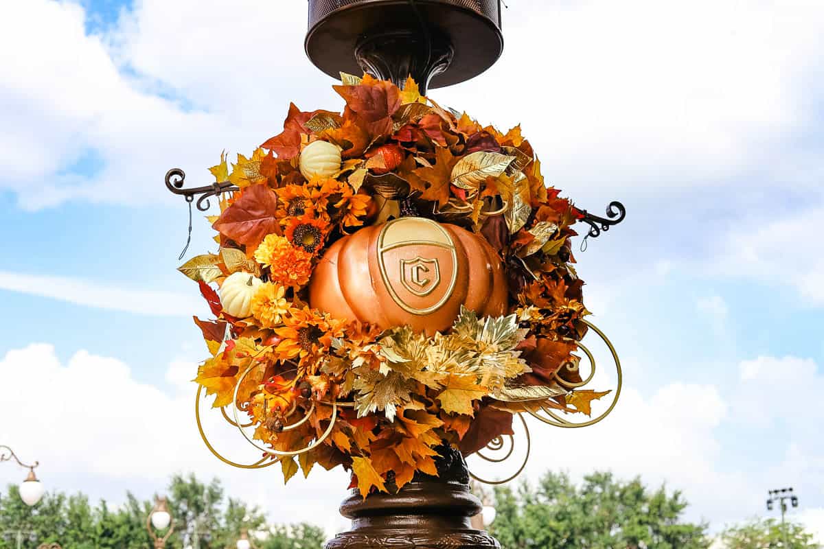 close up of a pumpkin wreath at Disney World 