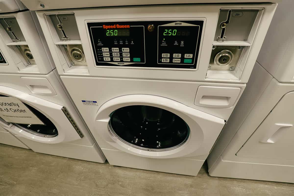 the washer at the Flamingo Crossings Residence Inn by Marriott 