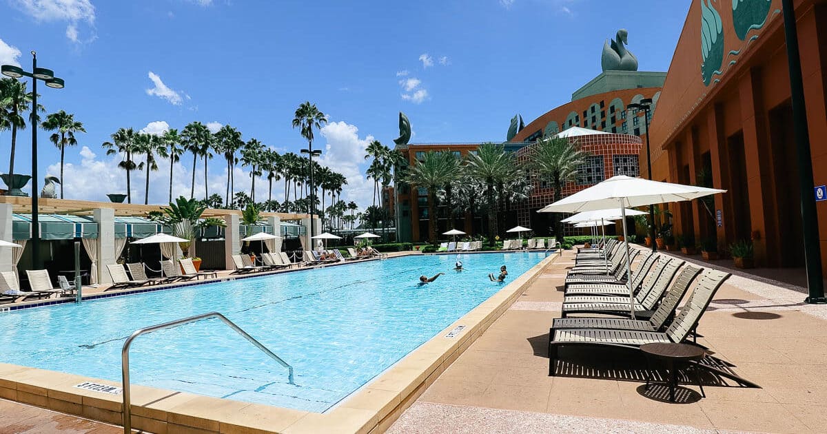 The Pools at Disney’s Swan and Dolphin Resort – Resorts Gal