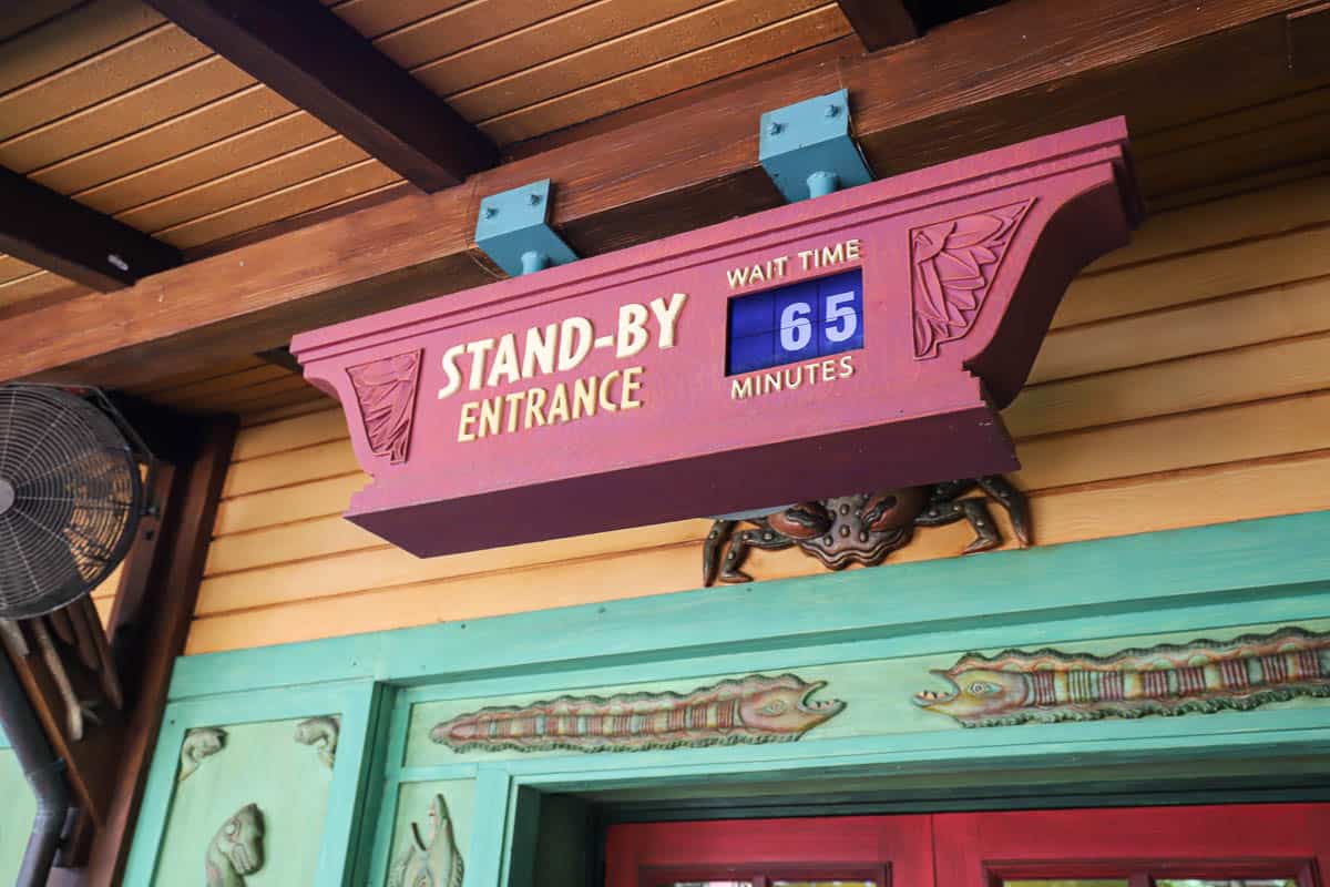 Stand-by entrance with a posted 65 minute wait time. 