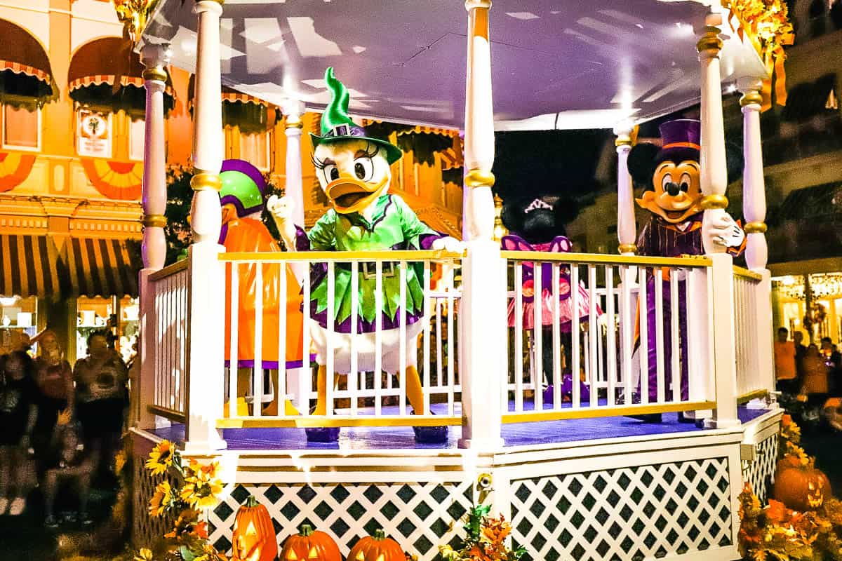 Mickey's Boo to You Halloween Parade (Character's You'll See in the Parade)