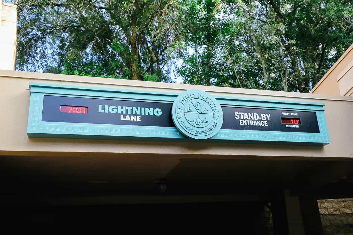 entrance to Dinosaur queue with Lightning Lane and Stand-by Entrance
