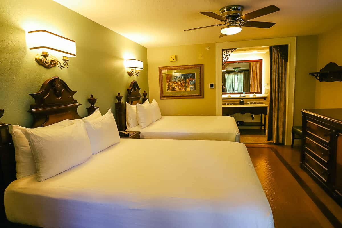 shows two queen size beds in a standard room at Port Orleans French Quarter 