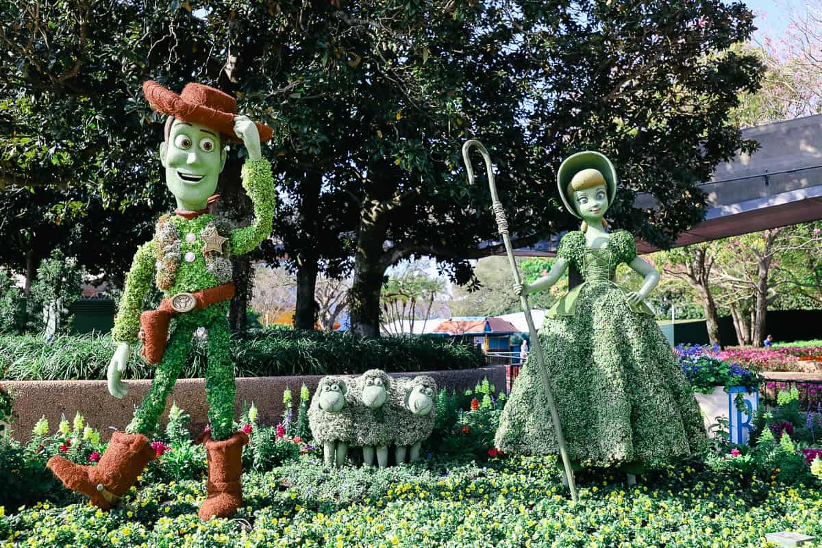 Woody, Bo Peep and sheep topiary 