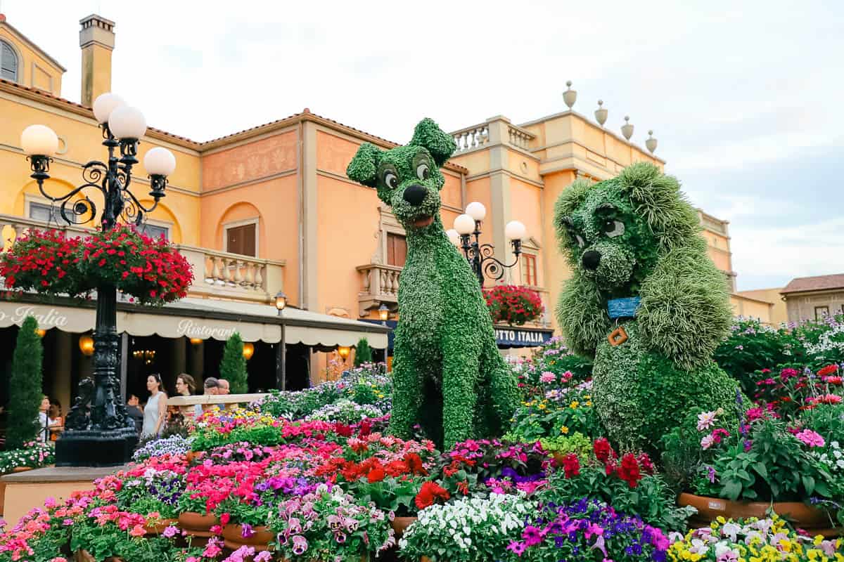 Lady and the Tramp Character Topiary 