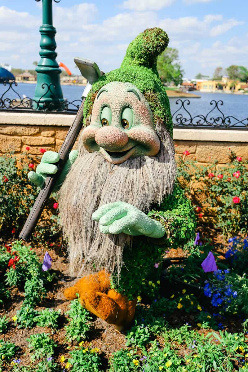 Bashful Character Topiary 