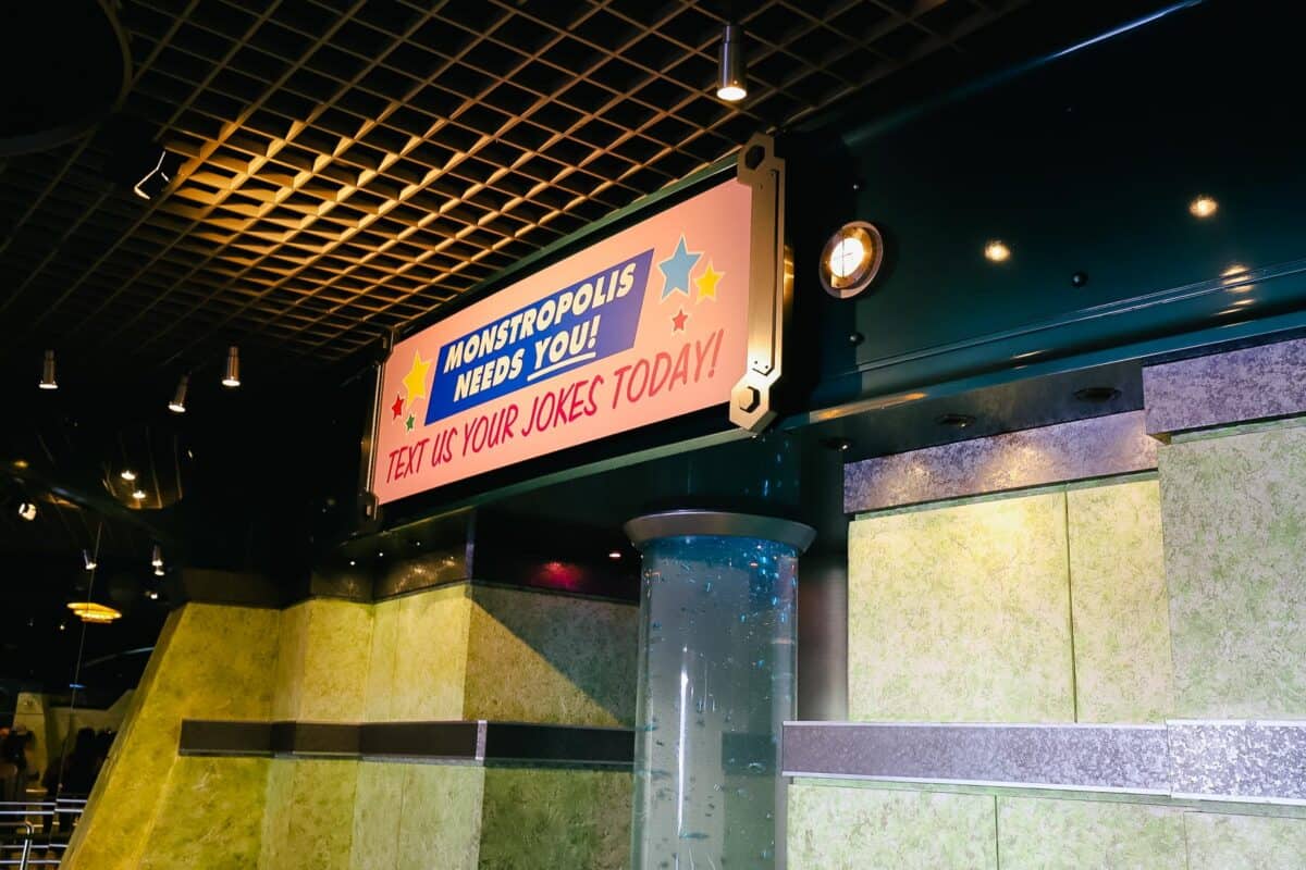 Monsters Inc. Laugh Floor: a Live Comedy Show from Monstropolis - Disney  Dining