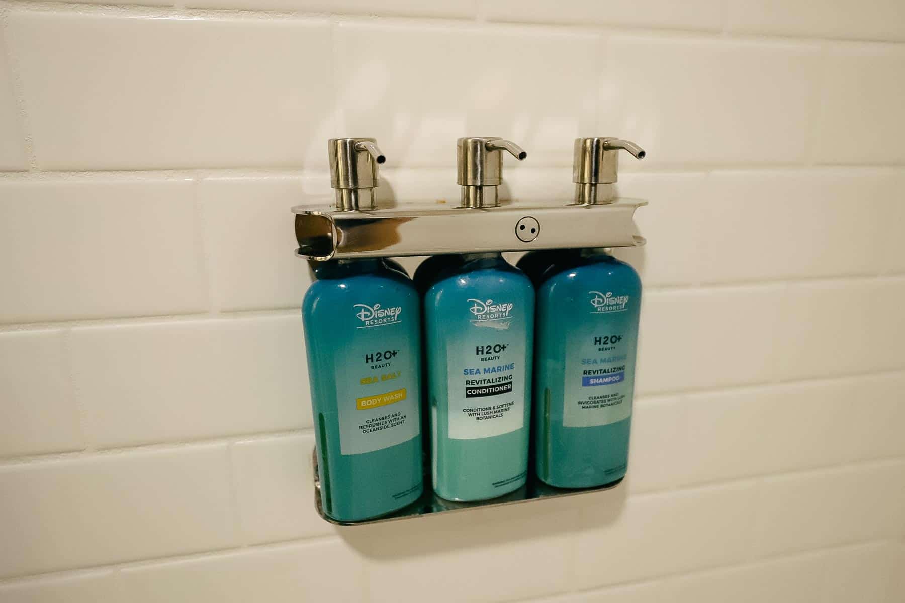 built-in shower toiletries like shampoo, conditioner, and body wash  in the room at Port Orleans Riverside 