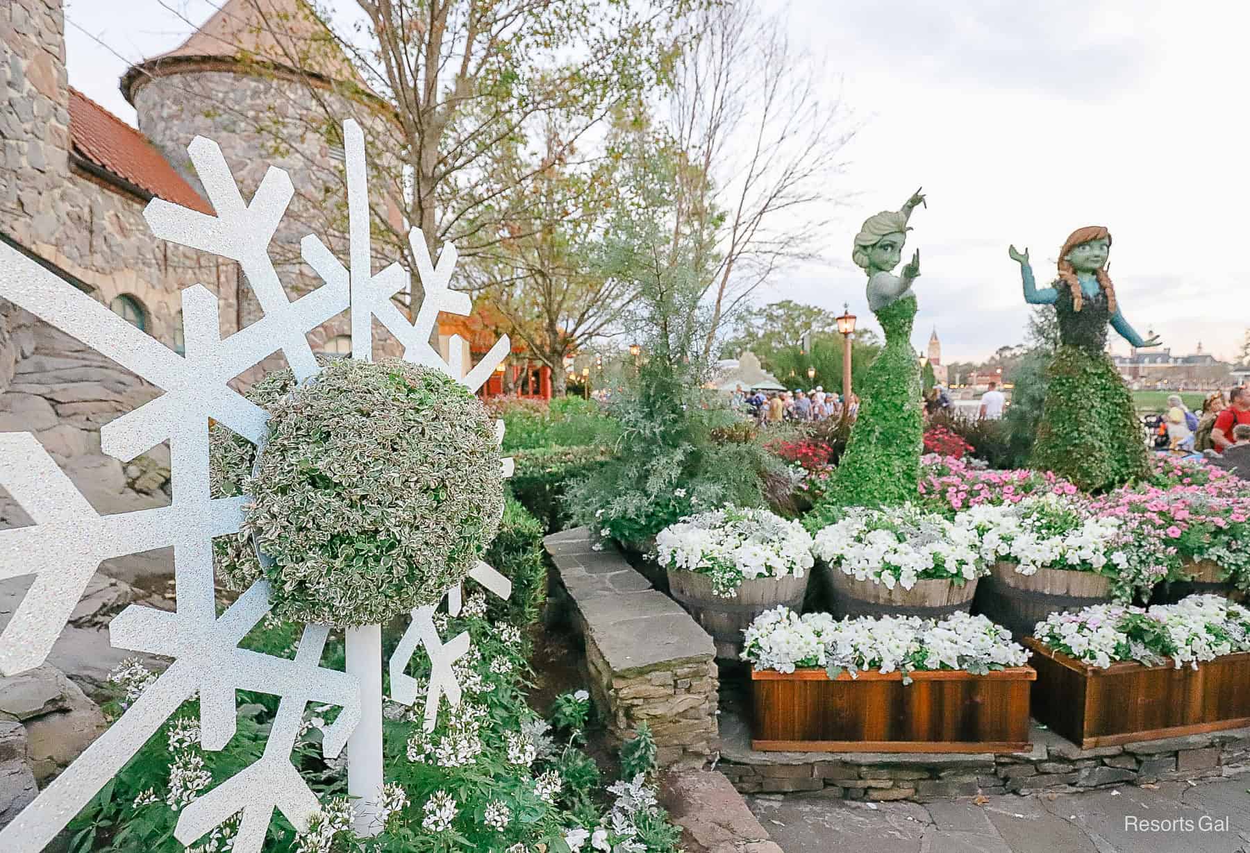 snow flake topiaries with Anna and Elsa 