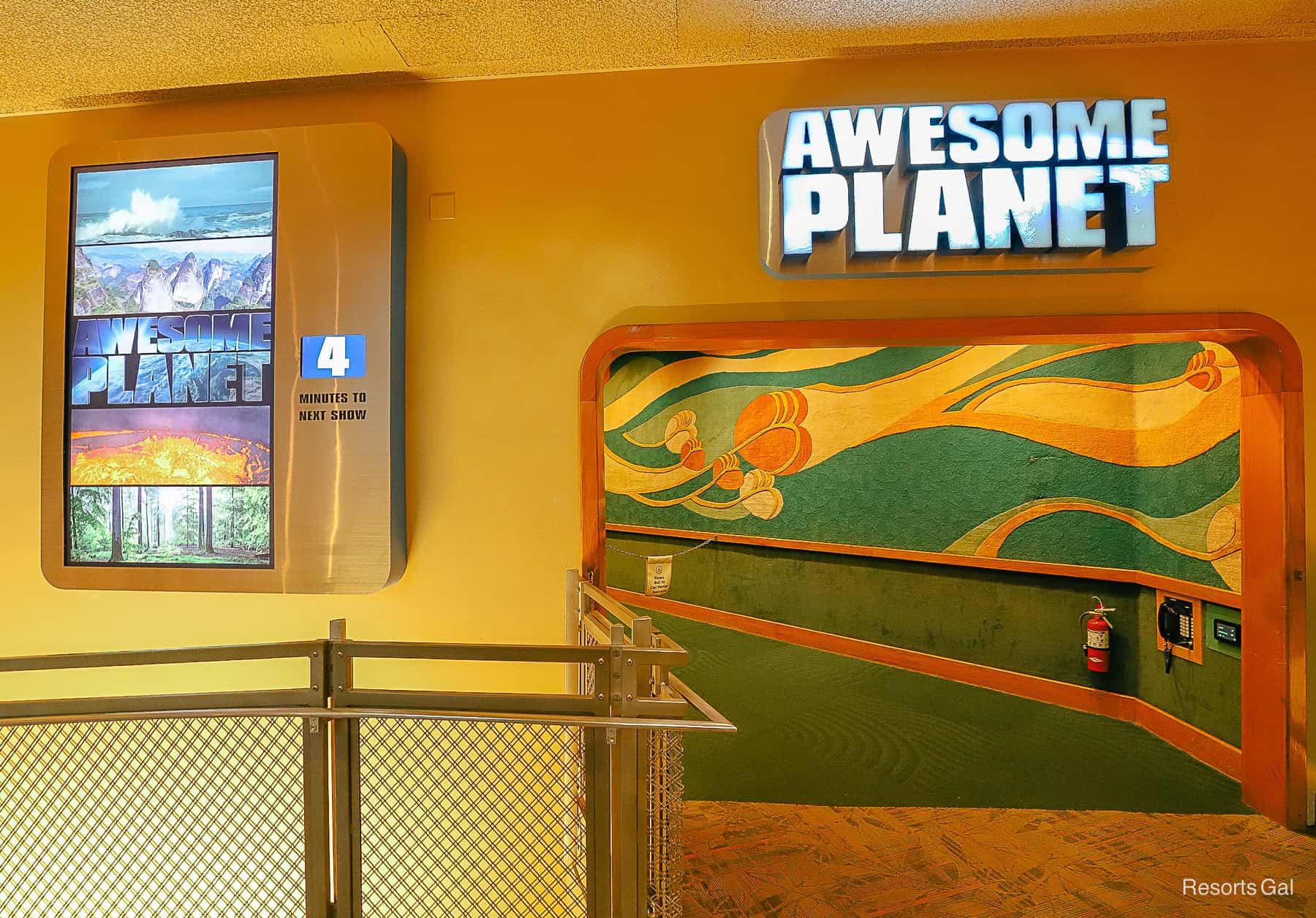 Awesome Planet attraction Epcot 