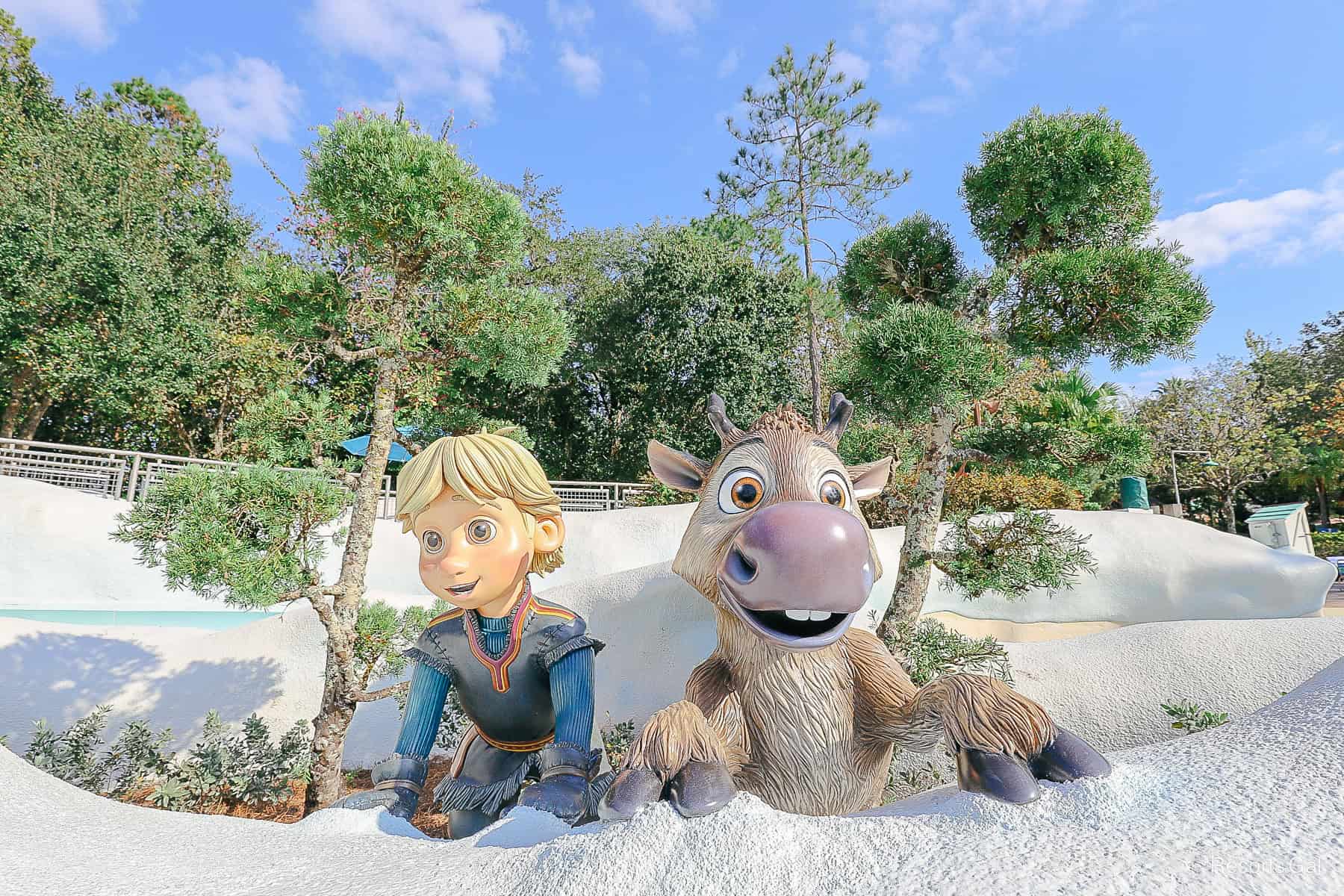 Kristoff and Sven 