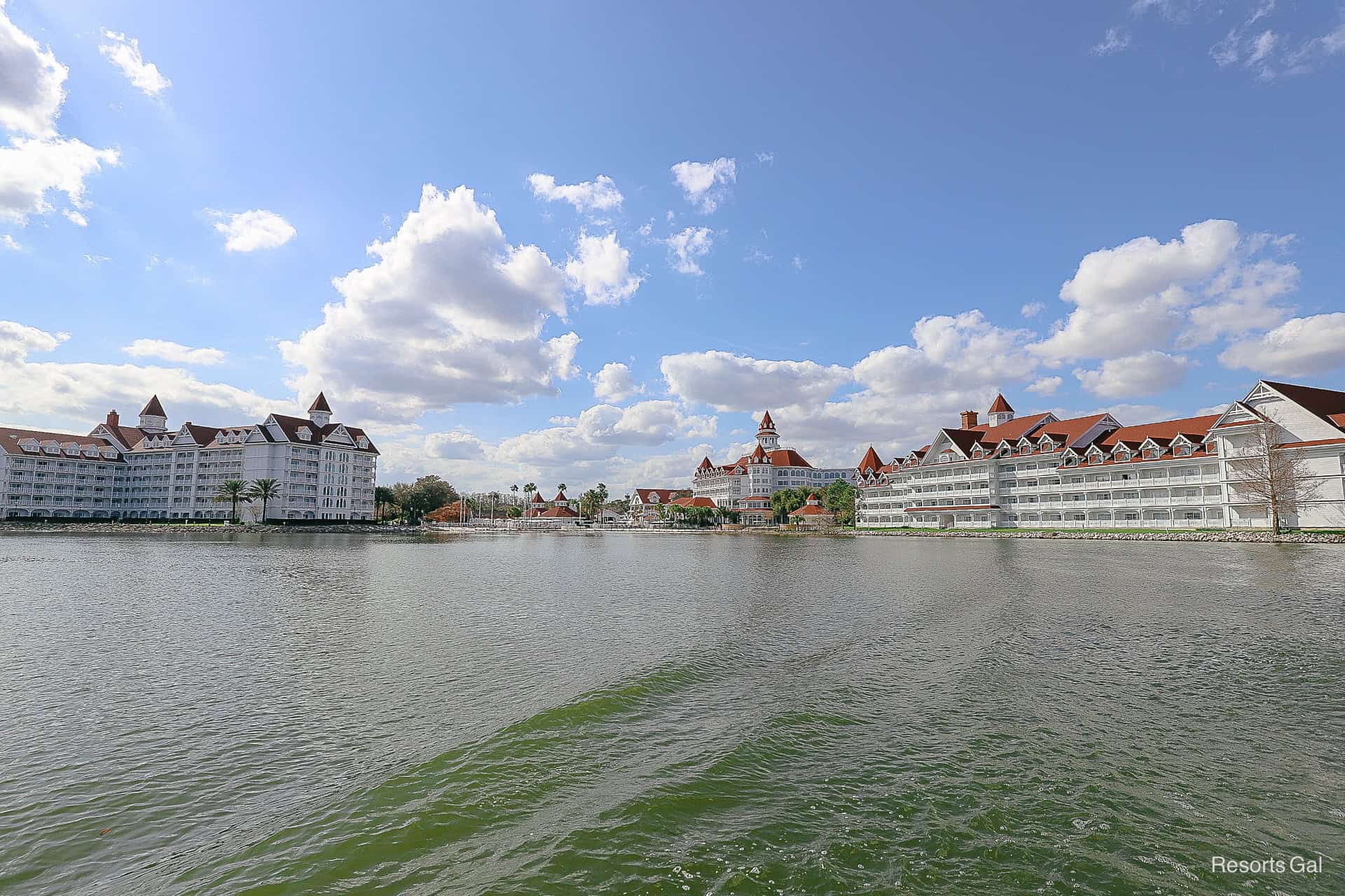 a wide angle view of the Grand Floridian on the lagoon 