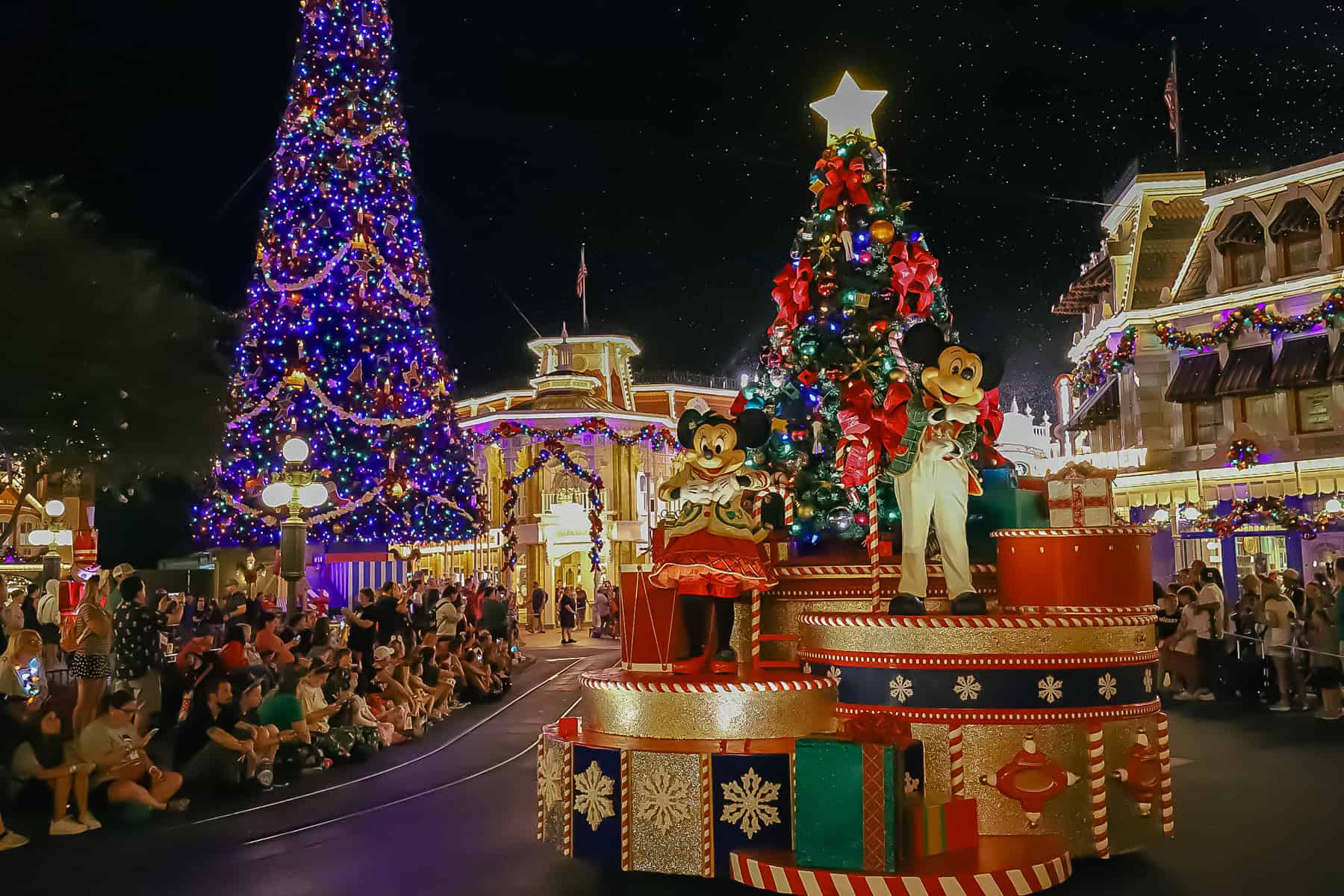 Mickey and Minnie Mouse in the Christmas parade at Magic Kingdom 