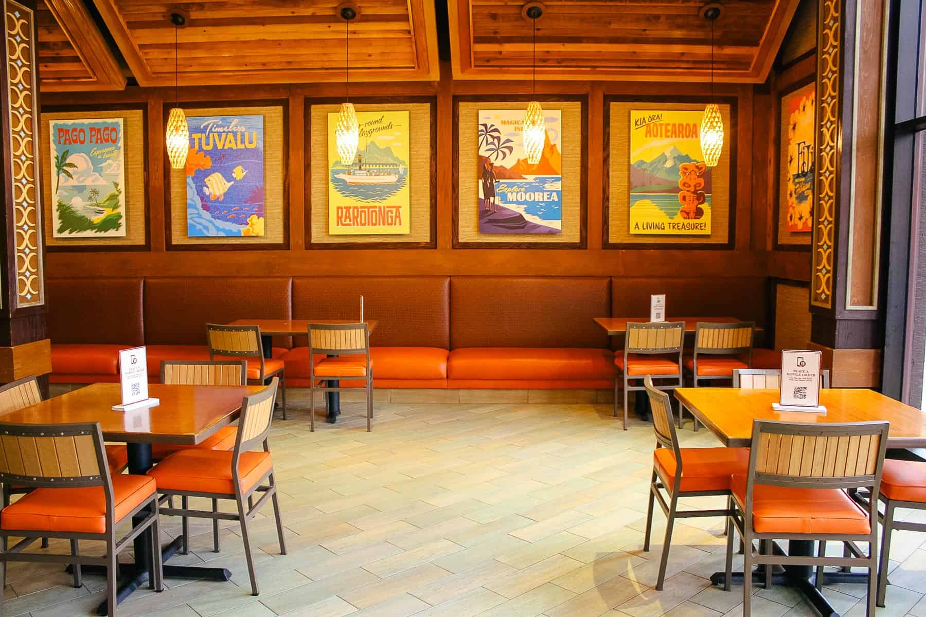 Why We Love Mobile Ordering From Capt. Cook’s at Disney’s Polynesian