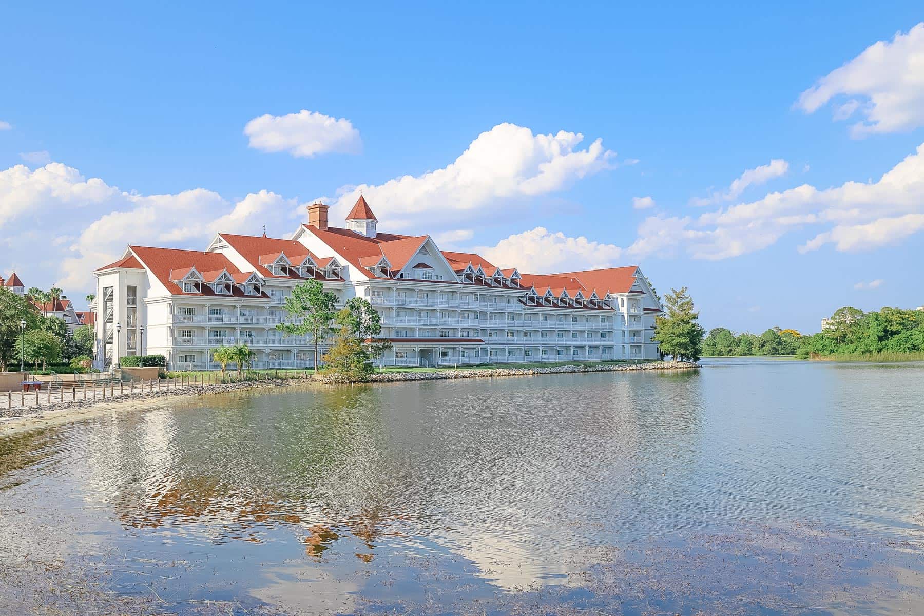 Disney's Grand Floridian Resort on the shores of the lake 