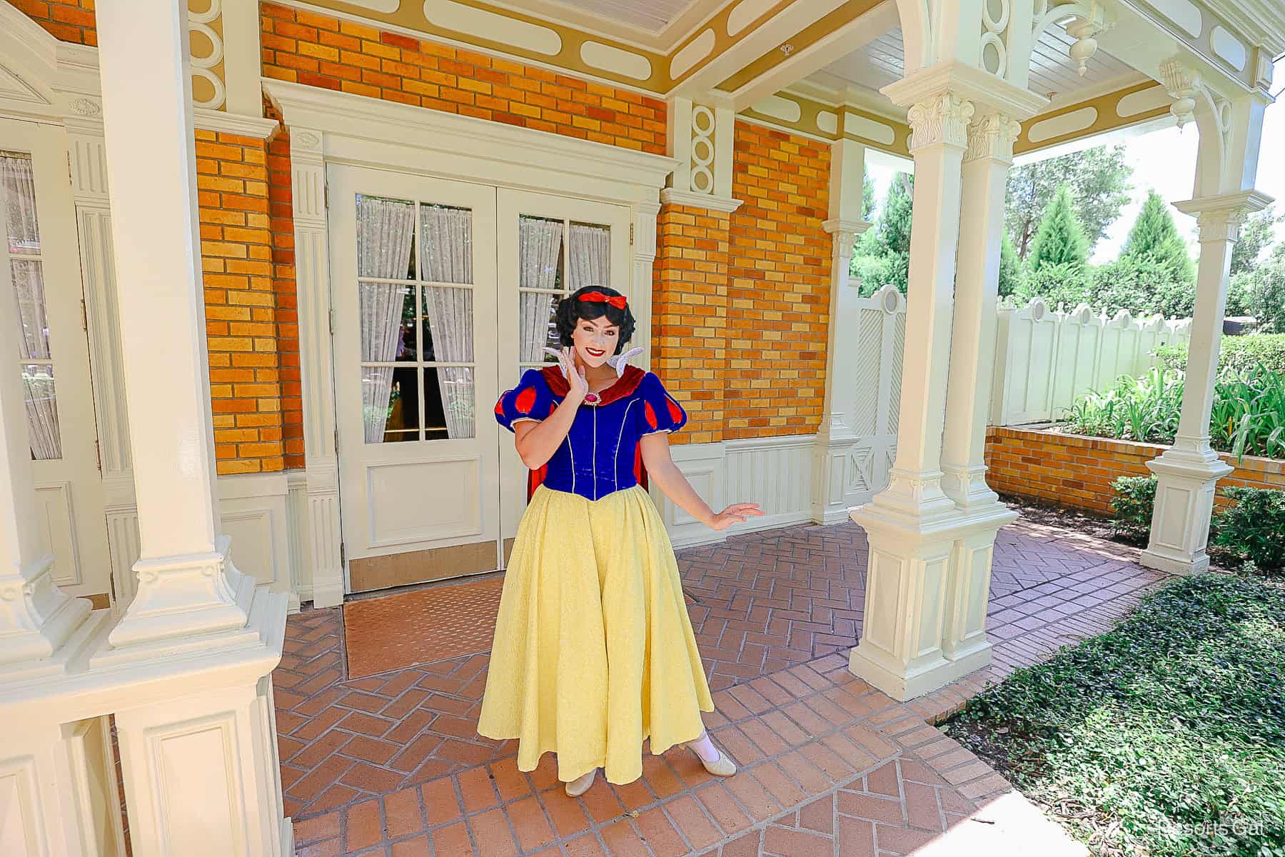 Snow White at Magic Kingdom 