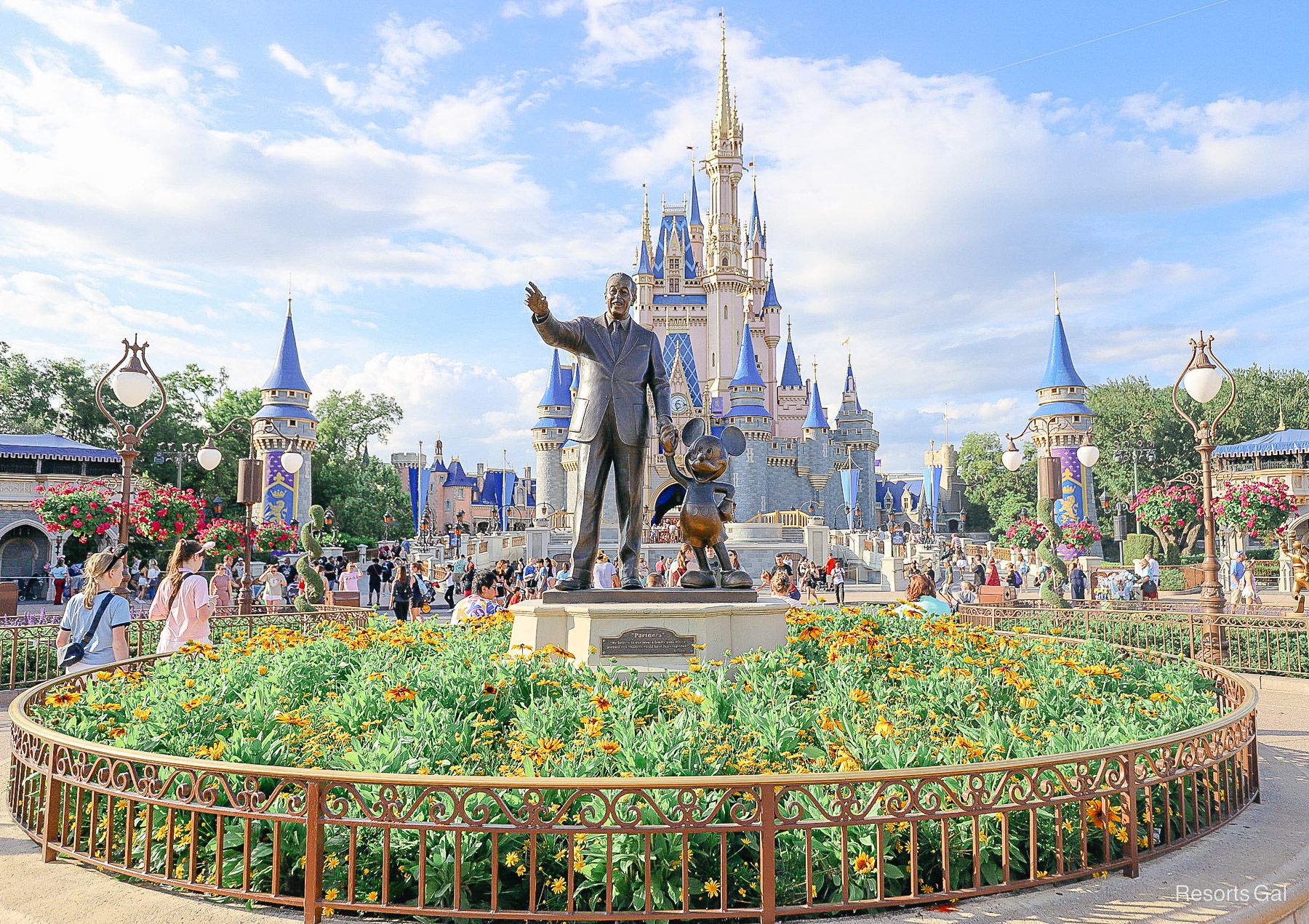 statue with Cinderella Castle 