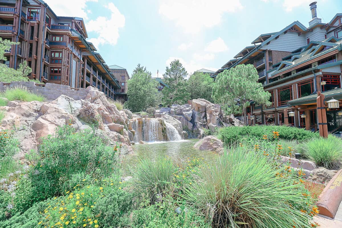 Disney's Wilderness Lodge Restaurants | Resorts Gal Dining Guide