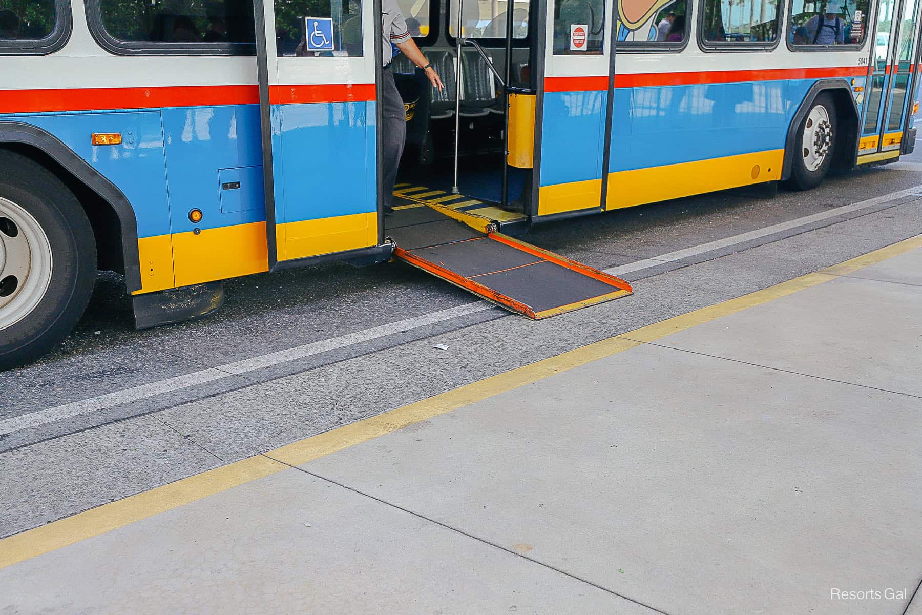 the platform for wheelchairs and ECVS to load and unload the bus