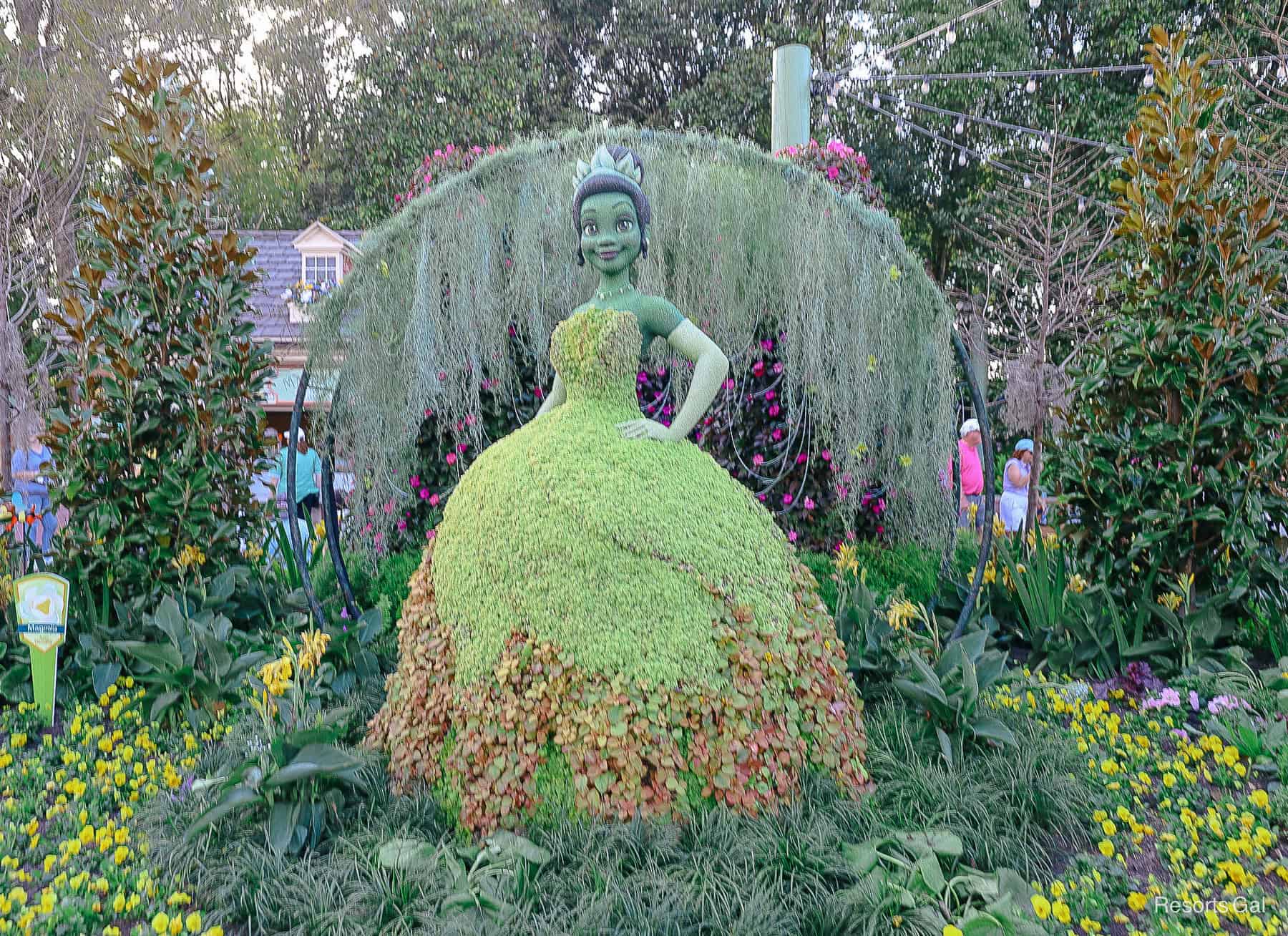 Epcot Flower and Garden Topiary displays: Tiana 