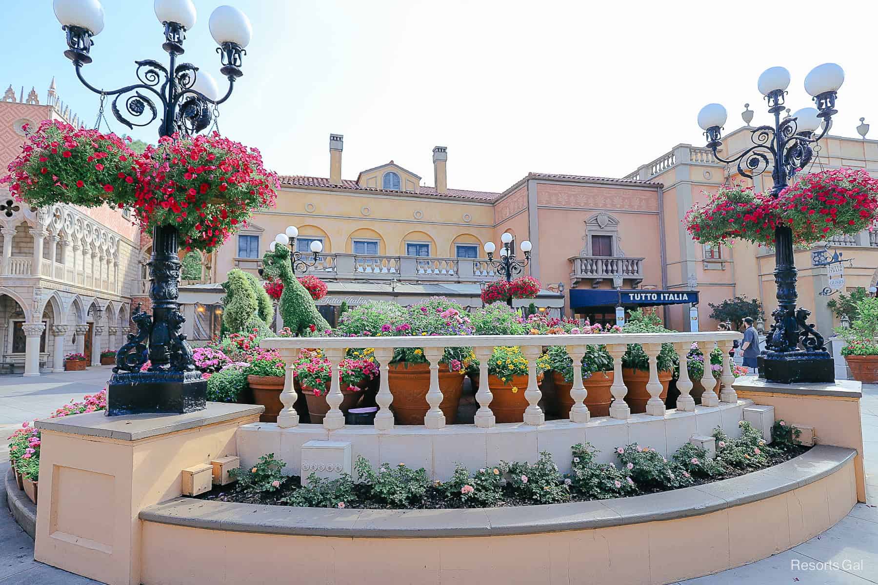 the back courtyard of the Italy Pavilion 