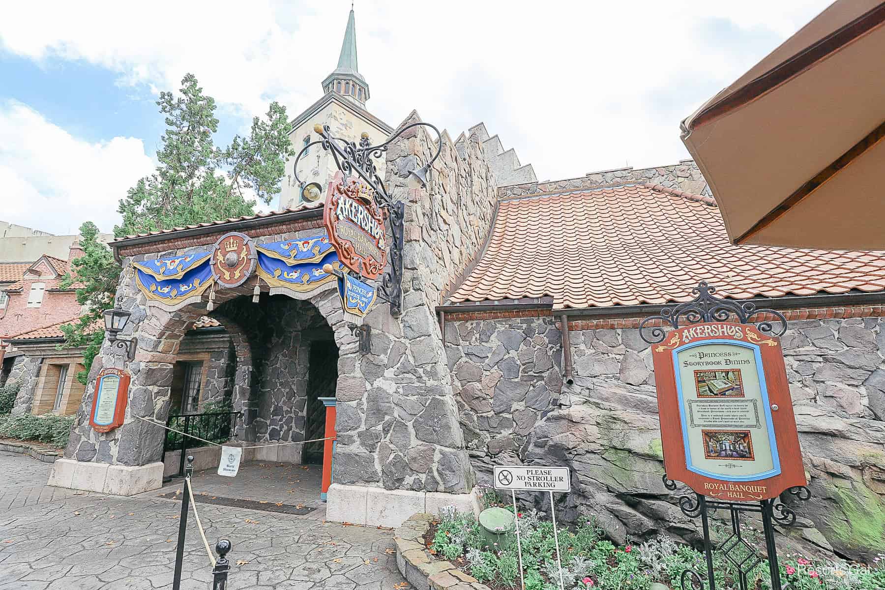 Akershus Storybook Dining Princess Royal Banquet Hall 