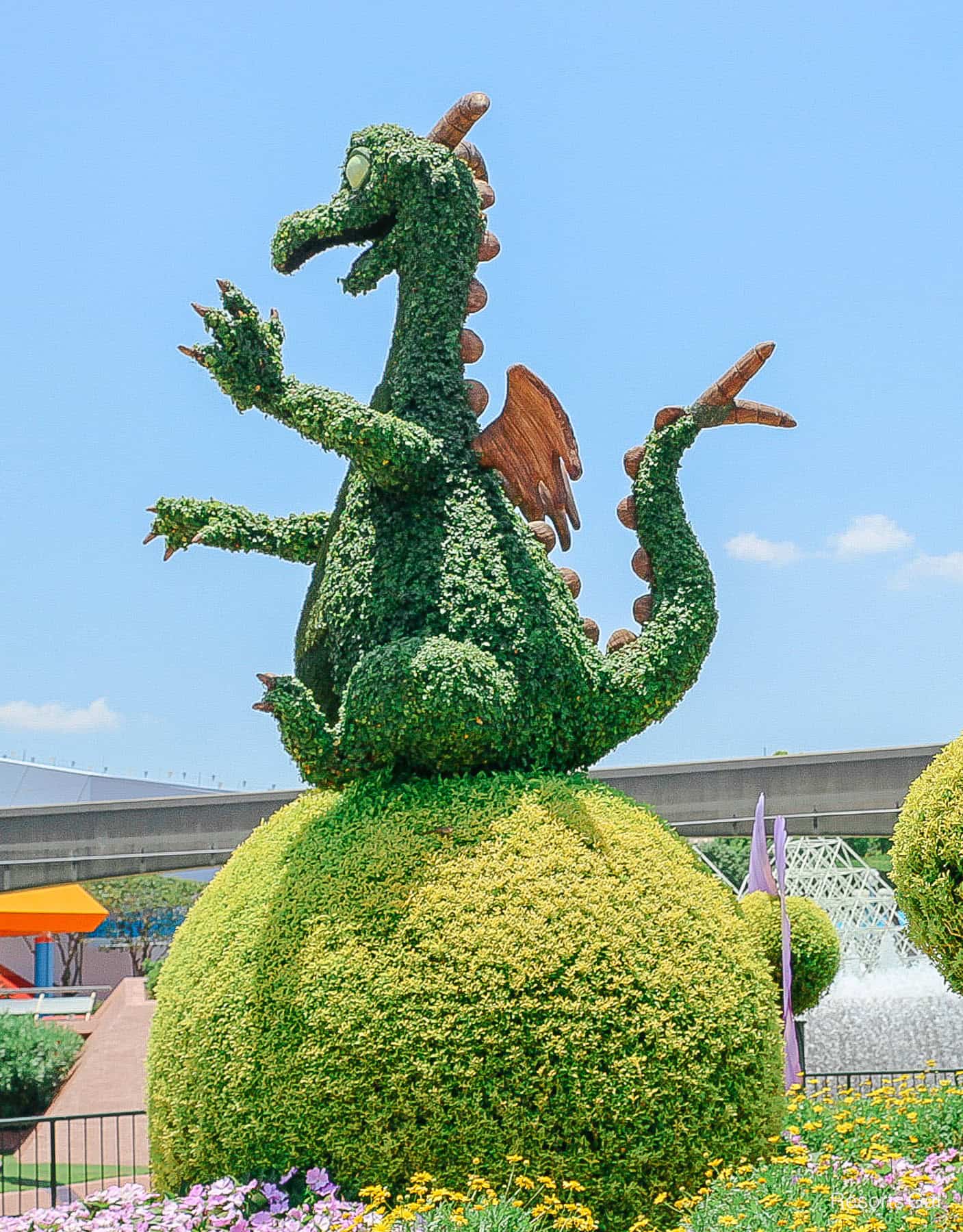 Figment topiary side angle from 2019