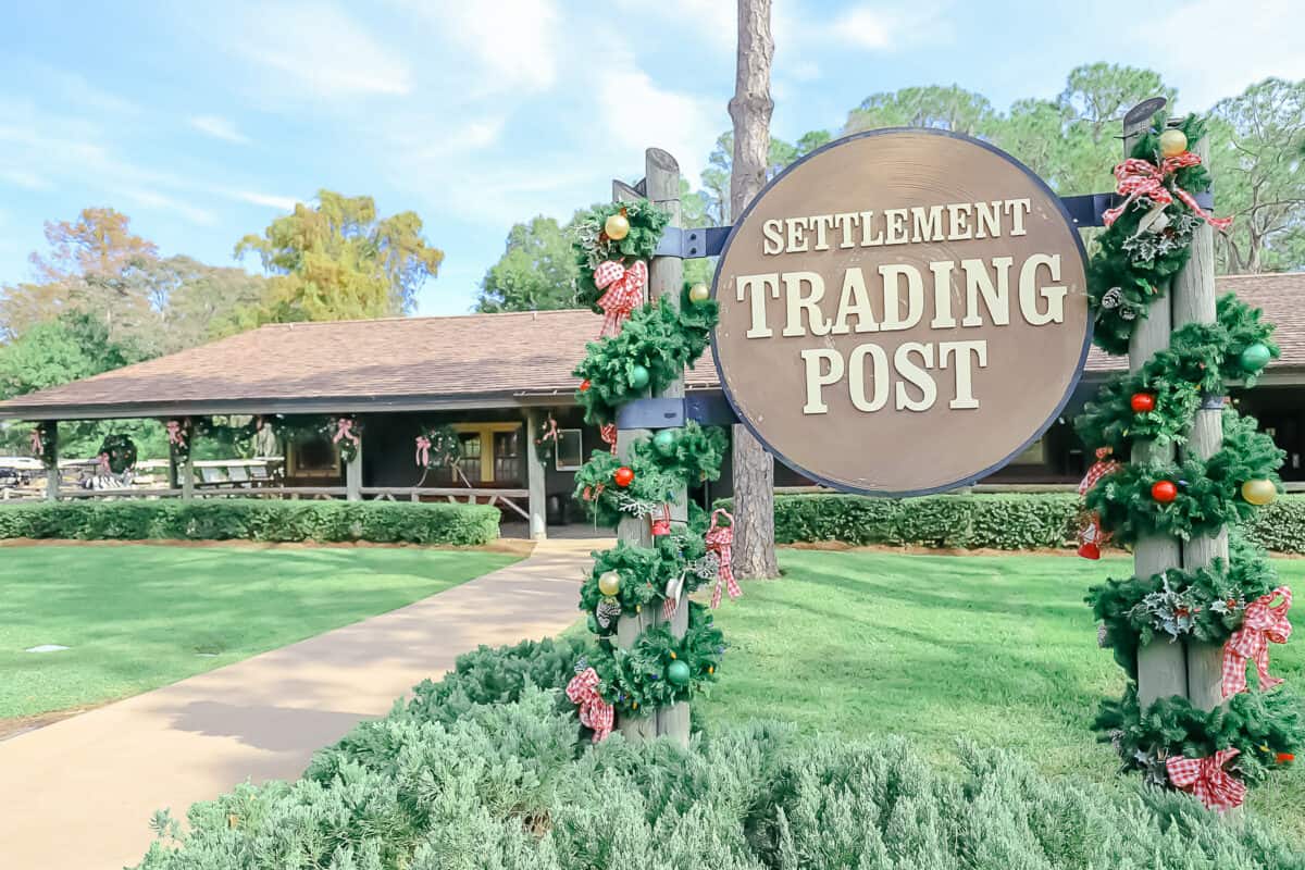 Christmas at Disney's Fort Wilderness Resort and Campground (Photos)