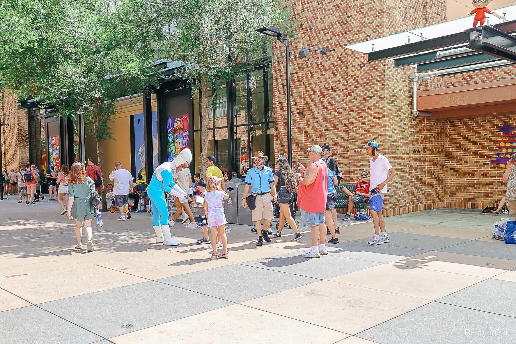 Frozone stops to visit with guests in Pixar Plaza. 