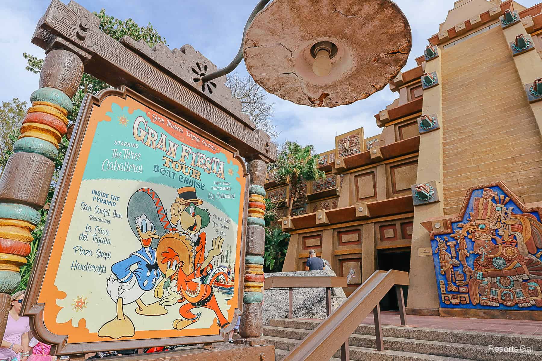 Gran Fiesta Tour sign attraction 