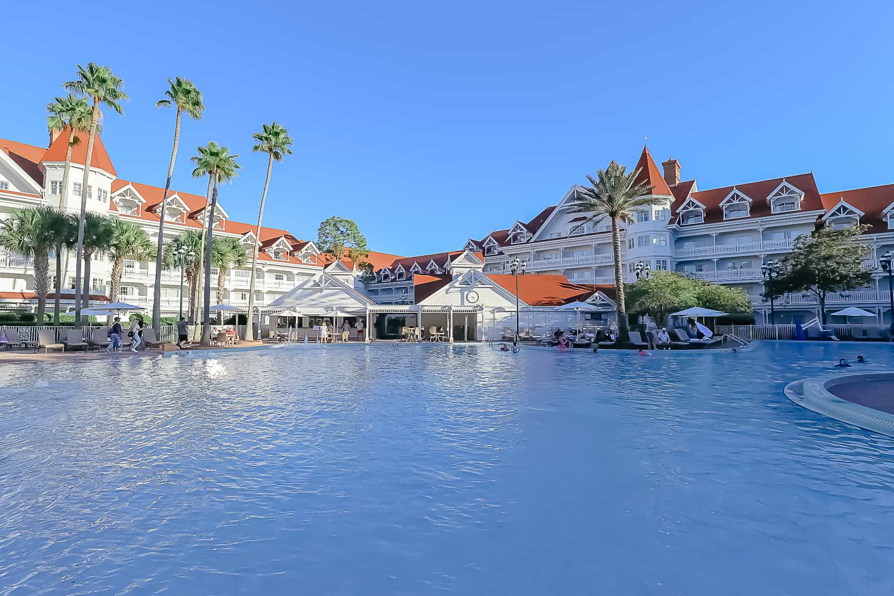 the Courtyard Pool at the Grand Floridian 