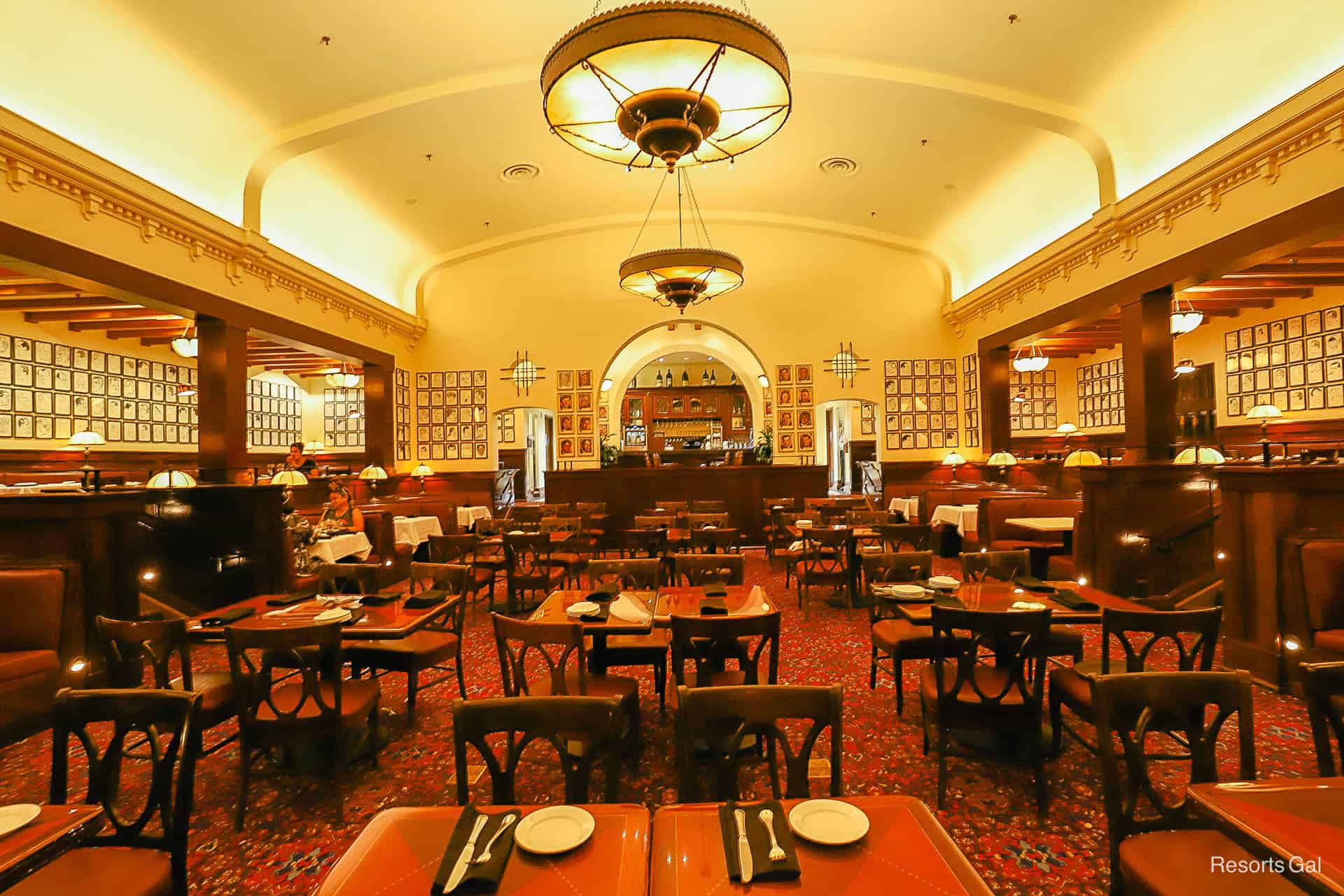 Disney’s Hollywood Brown Derby Review