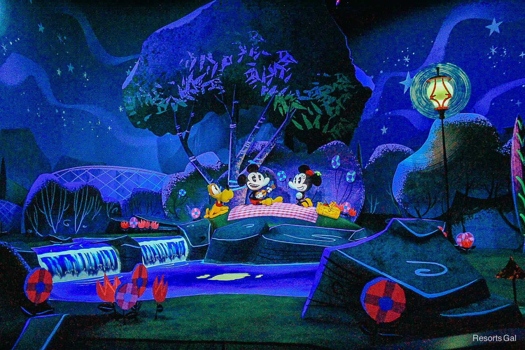 the picnic scene in Mickey and Minnie's Runaway Railway 