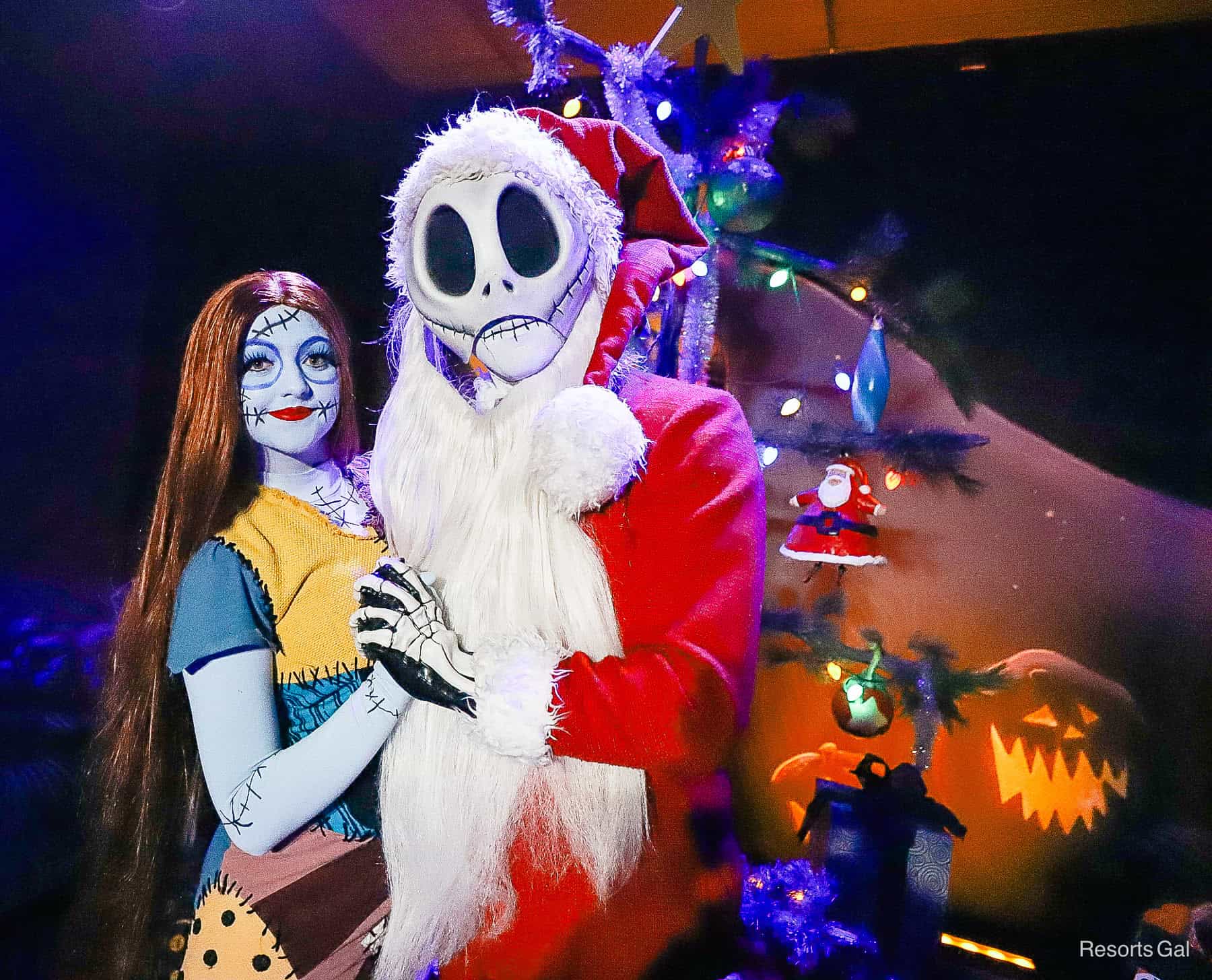 Jack Skellington as Sandy Claws with Sally