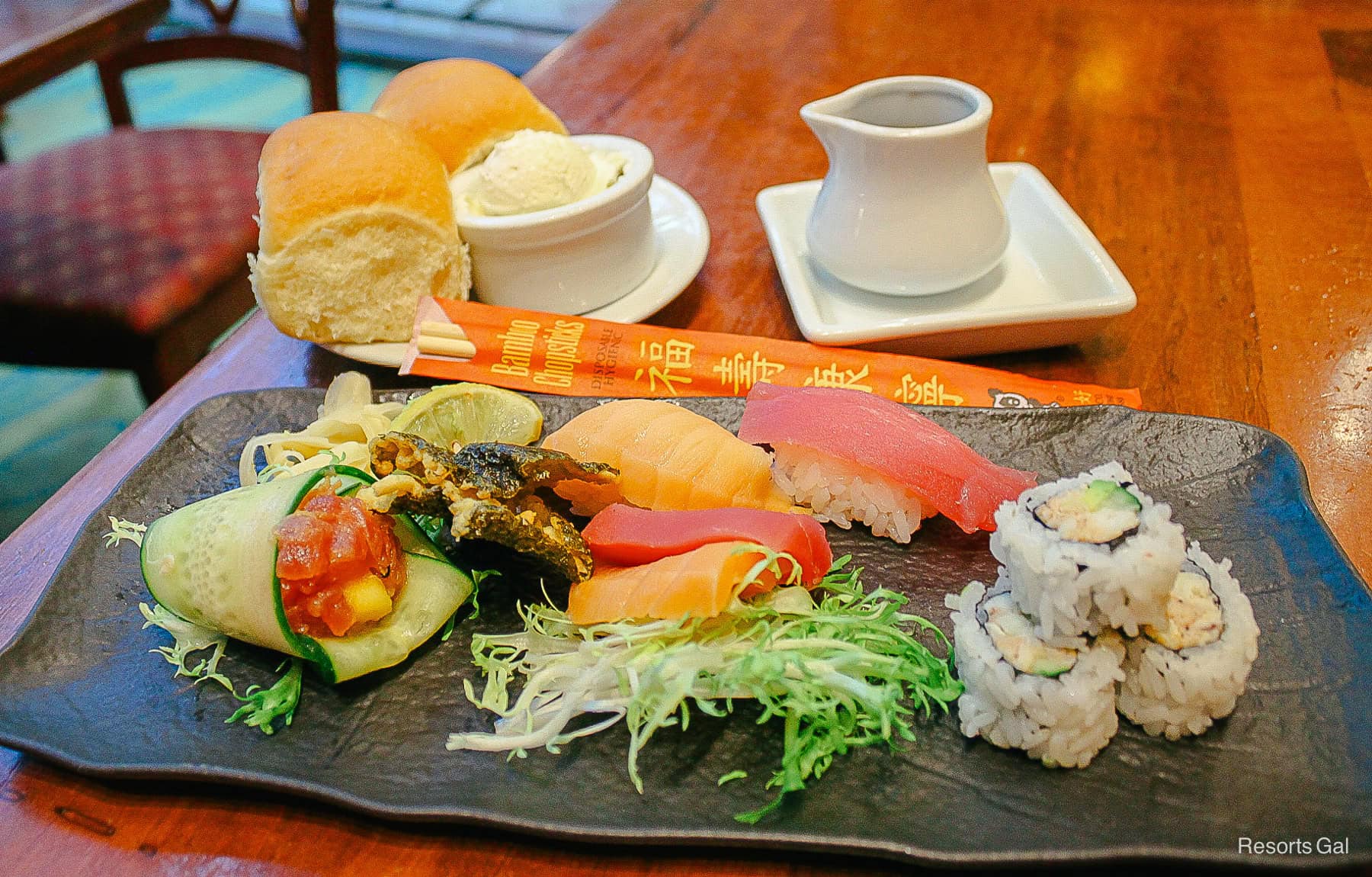 small sushi sampler at Kona Cafe 