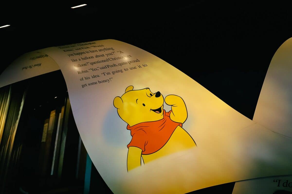 The Many Adventures Of Winnie the Pooh Ride at Disney World (A Resorts ...