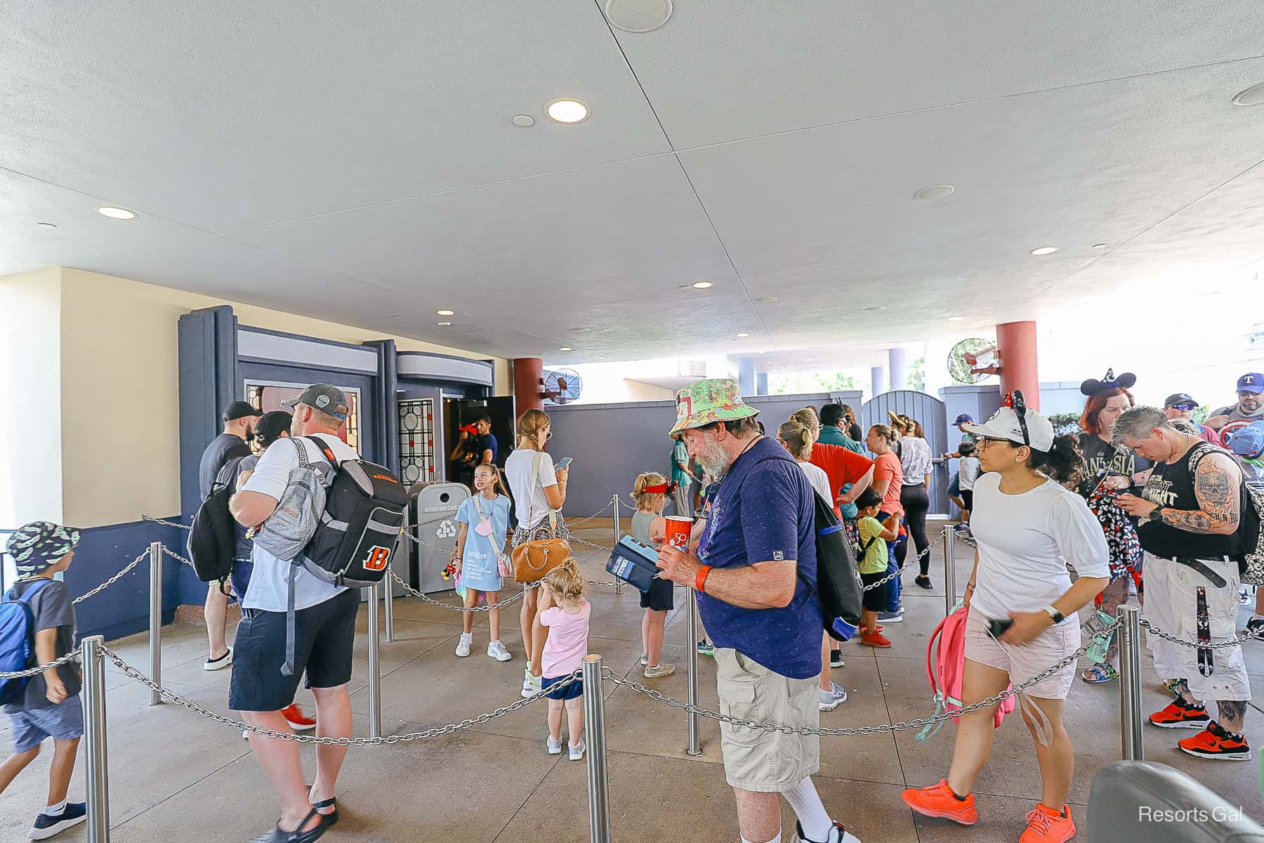 guests waiting to meet Mickey and Minnie Mouse at Red Carpet Dreams 